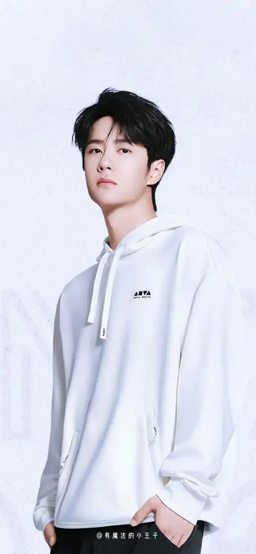 王一博壁纸超话#王一博#🧥    秘密    🧥( 11月商务  日常)