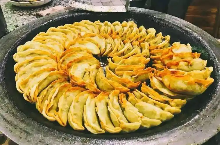 老字号金春锅贴,金陵城里锦上添花的美味