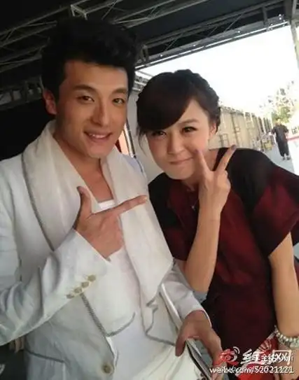 李金铭老公是谁 和金世佳关系是什么-走红网