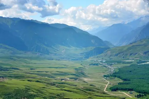 天山山地草甸草原最典型的代表,喀拉峻.