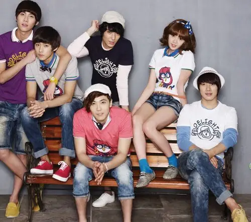 这个组合叫什么名字?