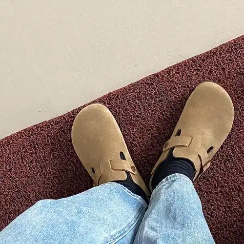 麻麻问我为什么夏天要买双雪地靴