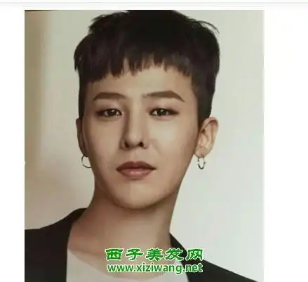 权志龙鲻鱼头发型图片 鲻鱼头发型如何打理迷人