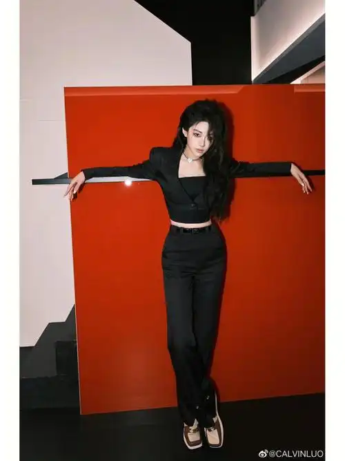 我的漂亮百变老公@喻言喻言照片 喻言头发 喻言同款 喻言神图 喻言