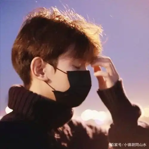 "二字弟弟"王源头像,壁纸及语录