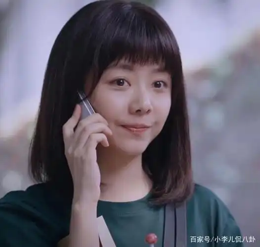 凌霄子秋出国到回国九年时间,李尖尖17个造型,高中时最漂亮