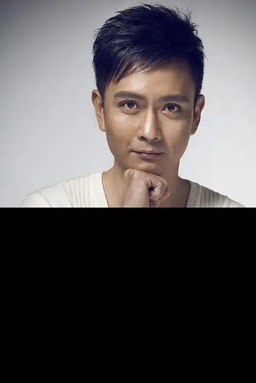 展开全部 香港演员  谢君豪  本回答由网友推荐 抢首赞 已赞过 已踩