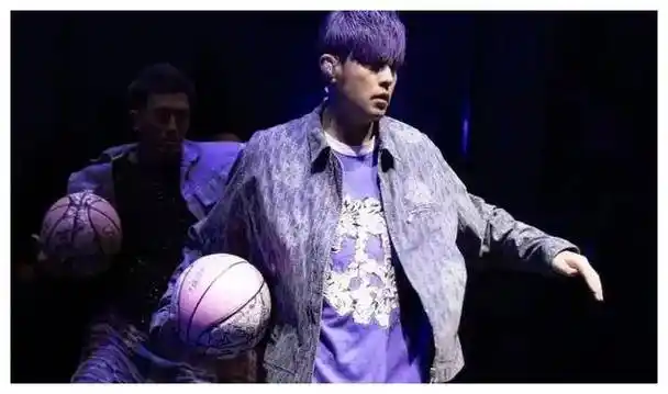 原创周杰伦杭州演唱会开票vip抢票备受关注捞金质疑惹争议