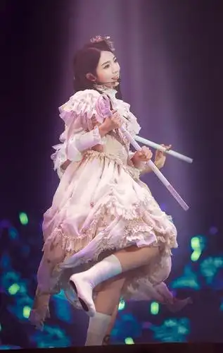 当火箭少女全员穿上洛丽塔服饰,仙气又可爱,八种款式大安利