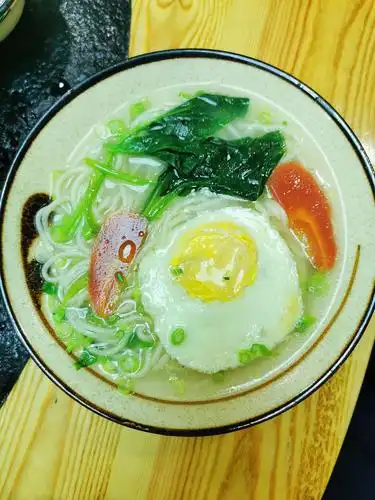 一碗长寿面又让我长了一岁,但心理年龄一直只减不增.