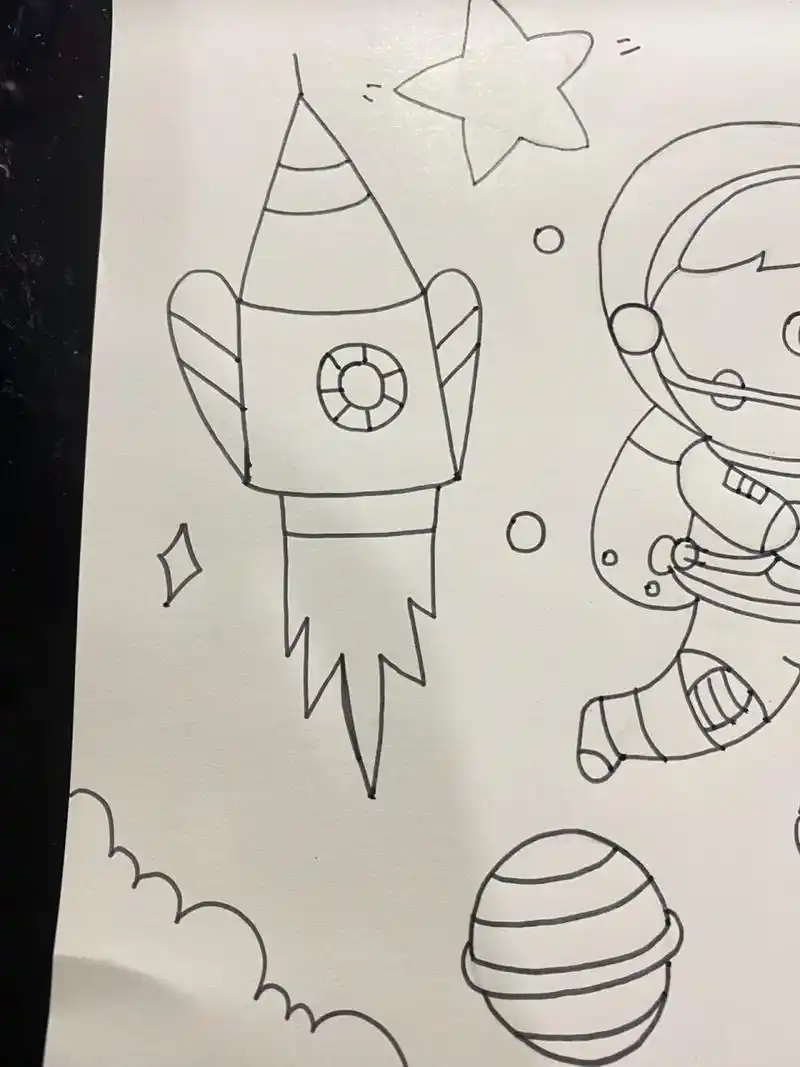 考编 太空,我的梦想主题画 临摹