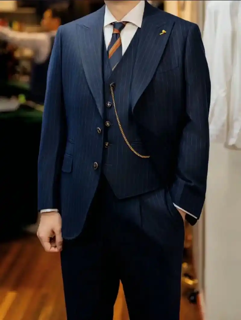 四件套定制西装低至1280元!海军蓝一直是西服中的人气王 海 - 抖音
