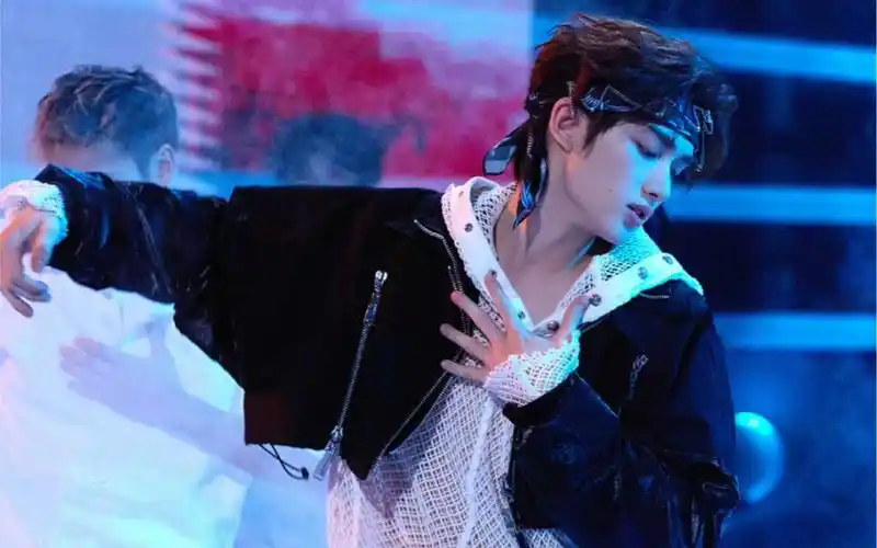 丁程鑫街舞大秀谁还没看!怎能错过这等仙品