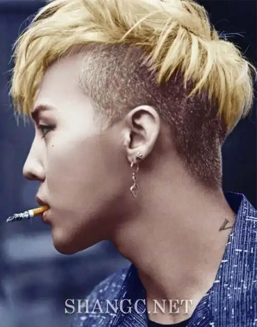 bigbang权志龙晒搞怪照片 时尚达人gd秒变谐星