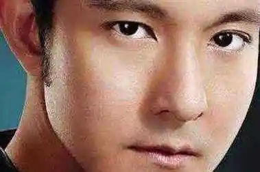 两眉相连的男人面相(男人眉相连是什么意思)