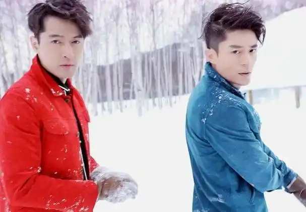 霍建华与好友聚餐被偶遇,与路人合影无架子,与胡歌杨幂关系真铁