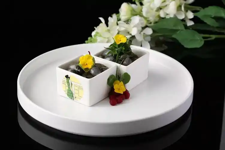 一盘好的凉菜离不开一个好的摆盘