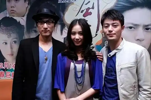 从胡歌到何润东清纯女神刘诗诗现形记连亲妈都看不下去了