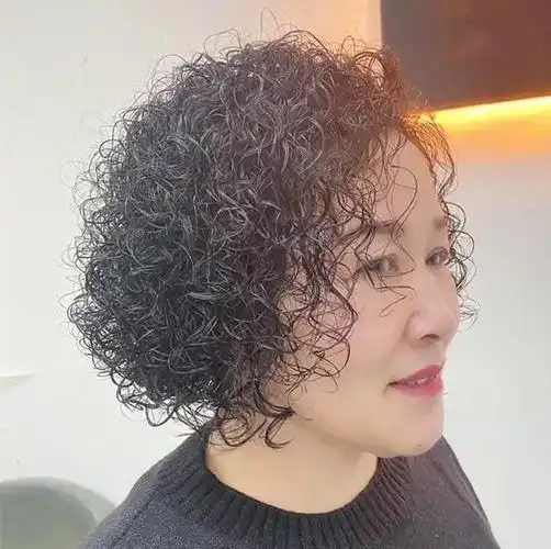 10款时髦大气的流行发型,既显发量又有型-发簪网