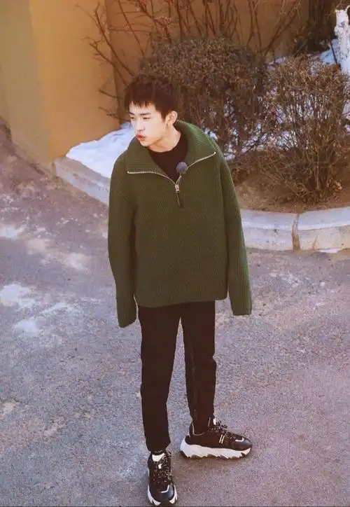 易烊千玺的那些鲜为人知的照片千玺老婆们你都保存了吗