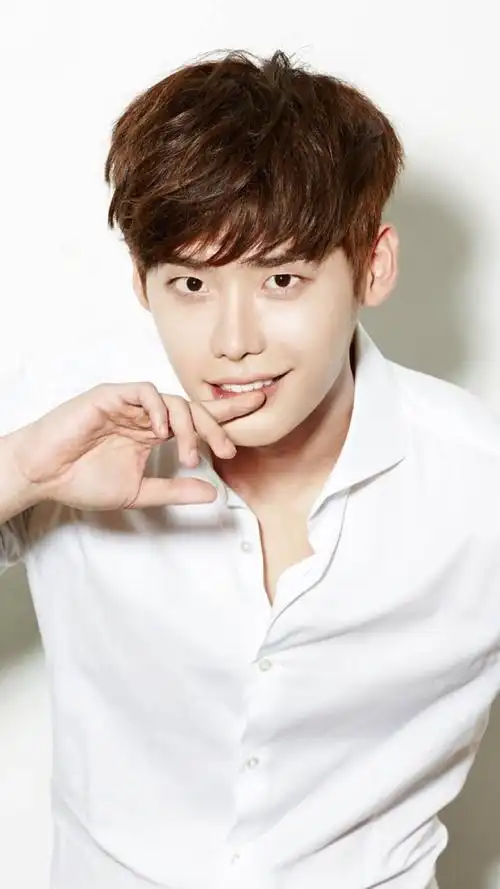 韩国,明星,男神,李钟硕图片