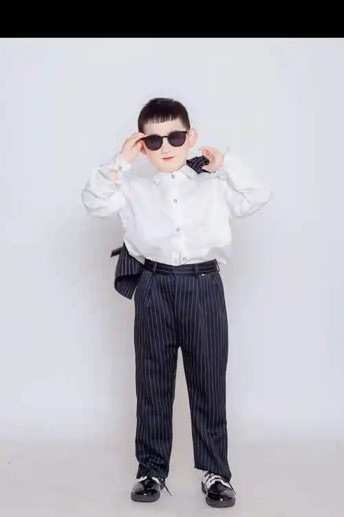 张言的儿童摄影作品《锡纸烫》