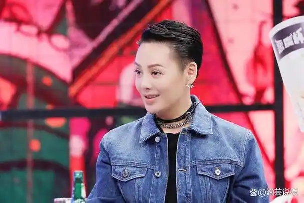 近日,宁静和纪凌尘的一次节目互动就让众多网友直呼"看不懂".