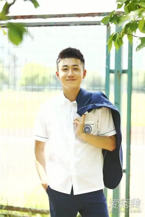 少年派江天昊扮演者是谁 姜冠南个人资料照片身高年龄体重