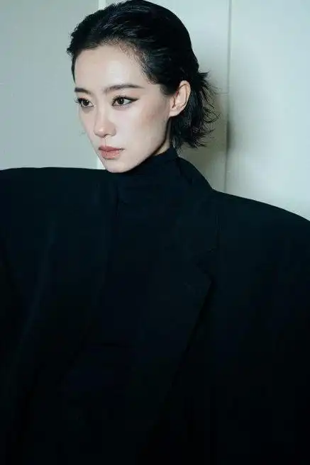 我只在乎第几章轮到我和@张小斐0110 结婚