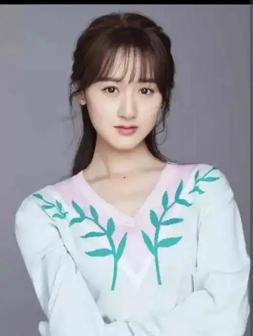 (是冰淇淋的千万不要忘记了点赞哦!)#冰淇淋  #宝藏女孩袁冰妍