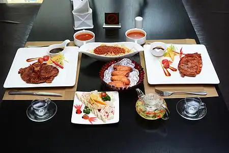 西餐双人餐图片