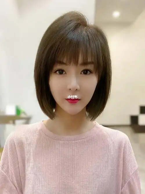 超级好看的青灰色77减龄短发