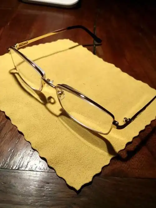 三棱镜矫正斜视弱视青少年近视控制度数棱镜控制度数不上升树脂片