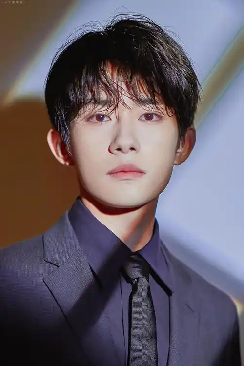 易烊千玺是什么生肖 易烊千玺是什么生肖属相