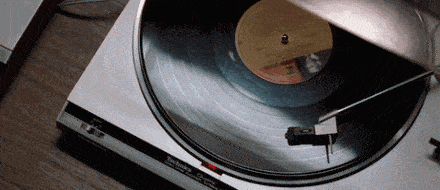 唱片封面李宗盛五月天张惠妹的专辑都找他设计