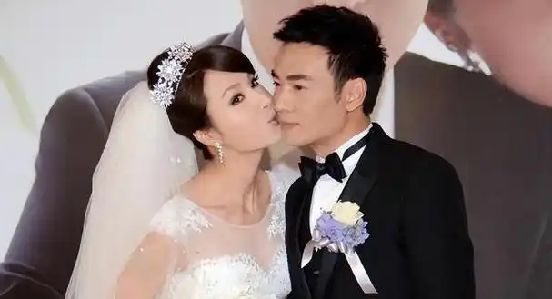 省油的灯|马蓉|李小璐|贾乃亮|王宝强|马雅舒|吴奇隆|焦恩俊_网易订阅