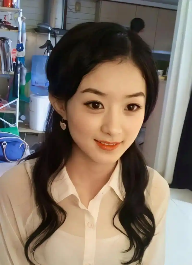 赵丽颖早期的照片,她一直是这种纯美没有攻击性的风格