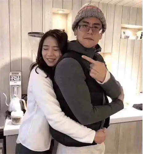 彭于晏终于脱单了?网友:这样抱一下人生圆满了!