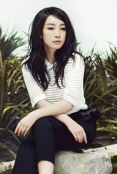 回顾秦海璐被相恋4年的李厚霖抛弃36岁嫁二婚王新军苦尽甘来