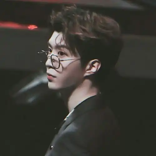 平生最恨帅哥戴眼镜范丞丞头像dt抵制-堆糖,美好生活研究所