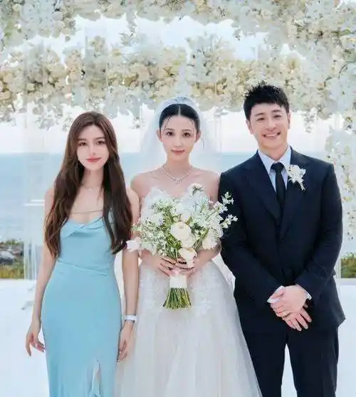 与潘玮柏婚礼大合照曝光,宾客都是名媛明星超气派_妻子_变化_笑容