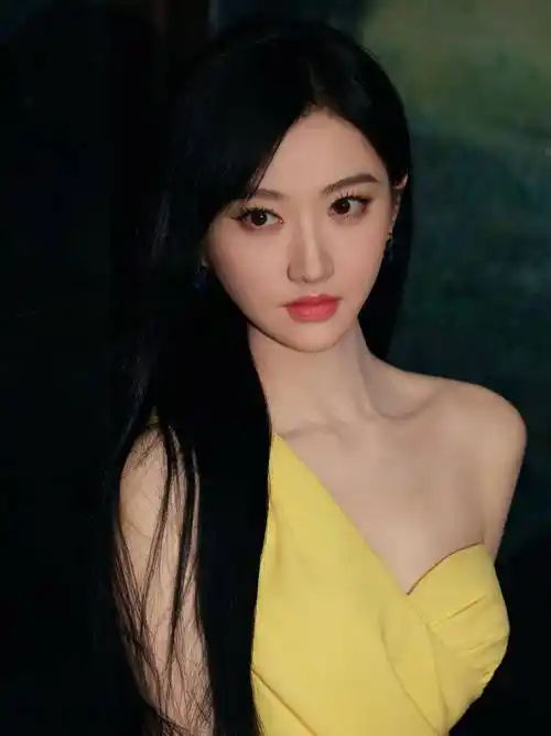 明星景甜写真集:天生丽质,甜美温婉