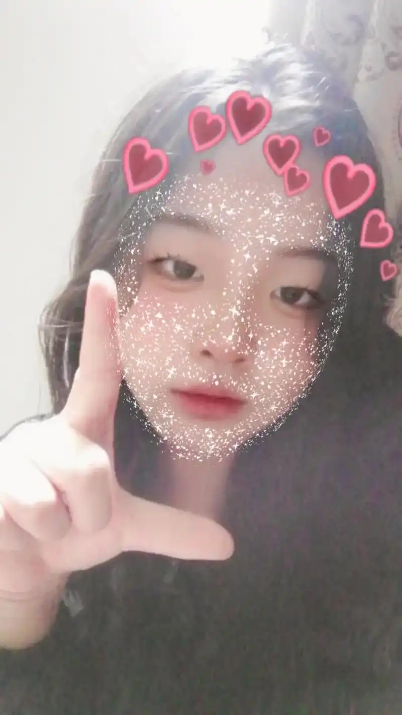 真的好爱这几张自拍#文静小女生 #内向 #社恐 #每一张照片 - 抖音