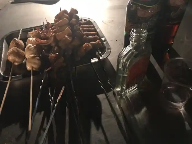 一个人喝酒的感觉如何?