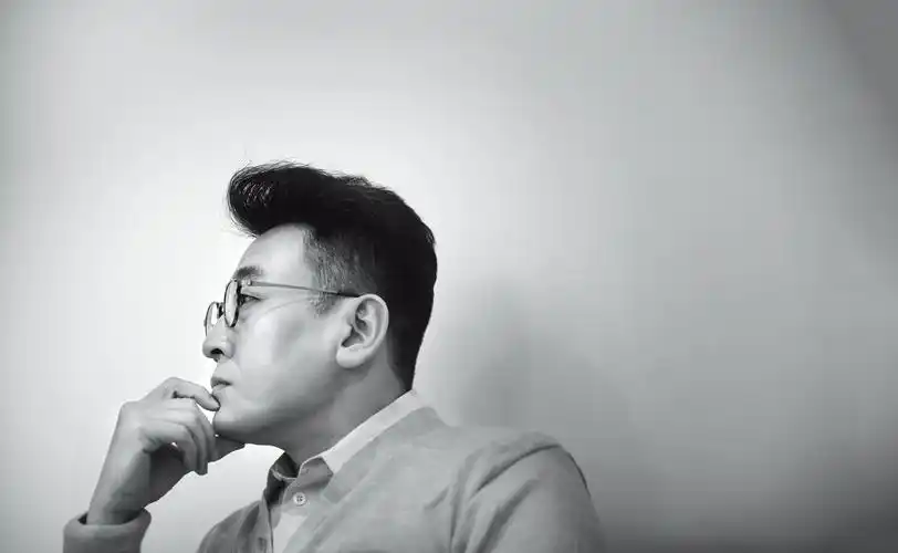 窦文涛:山中方七日,世上已千年 | 长报道