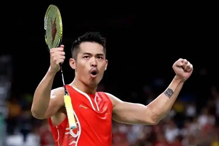 林丹到底有多少个人世界冠军?_羽毛球_荣誉_李永波