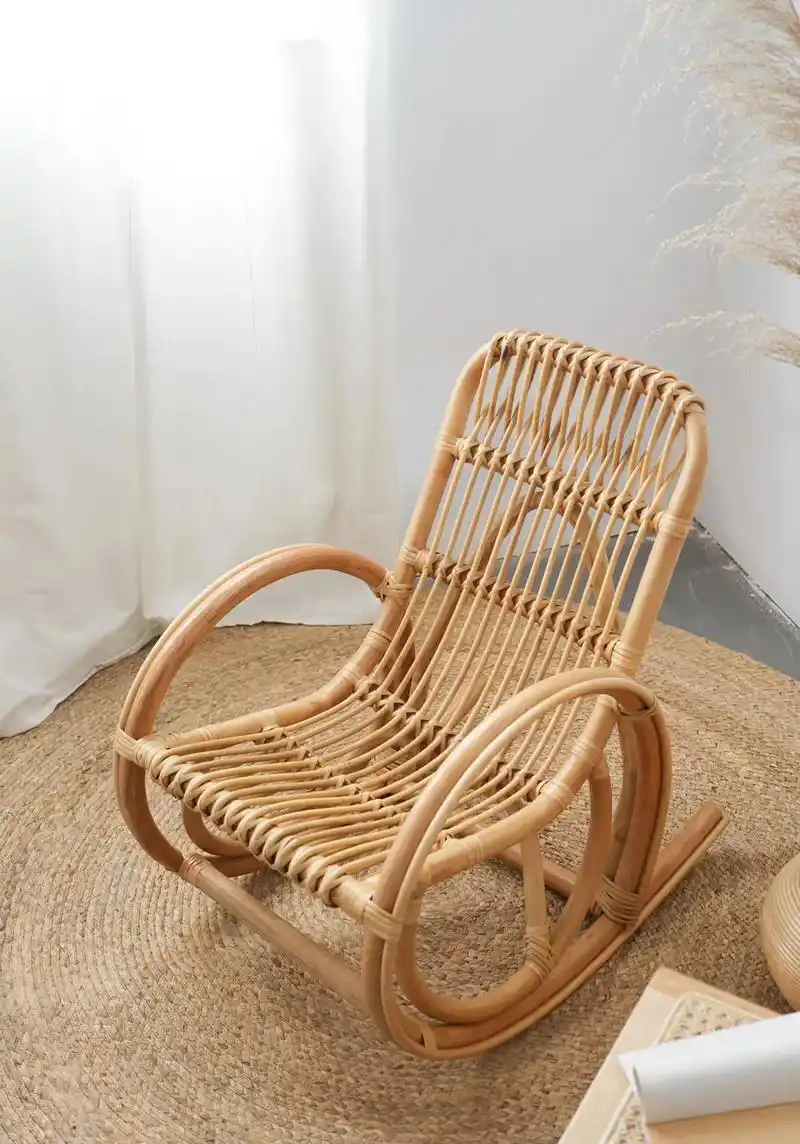 纯手工制作藤编摇摇椅,心动不如行动!(7月28日下午3点开播 - 抖音