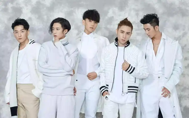 mic210205央视爸爸带头考古mic男团古早改编小镇姑娘77檀健次团外