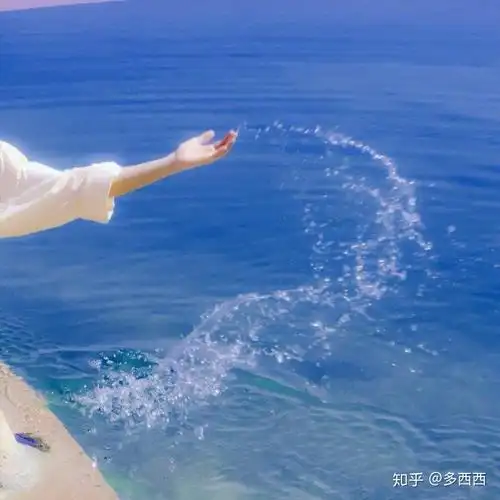 有哪些简约干净的头像