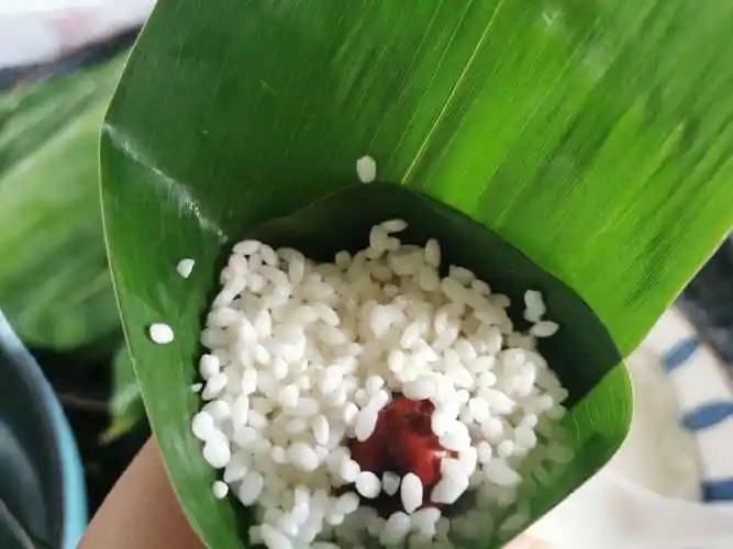 【红枣糯米粽子的做法,红枣糯米粽子的家常做法】美食杰菜谱做法大全